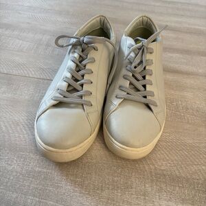 Thousand Fell Gray Lace Up Sneakers